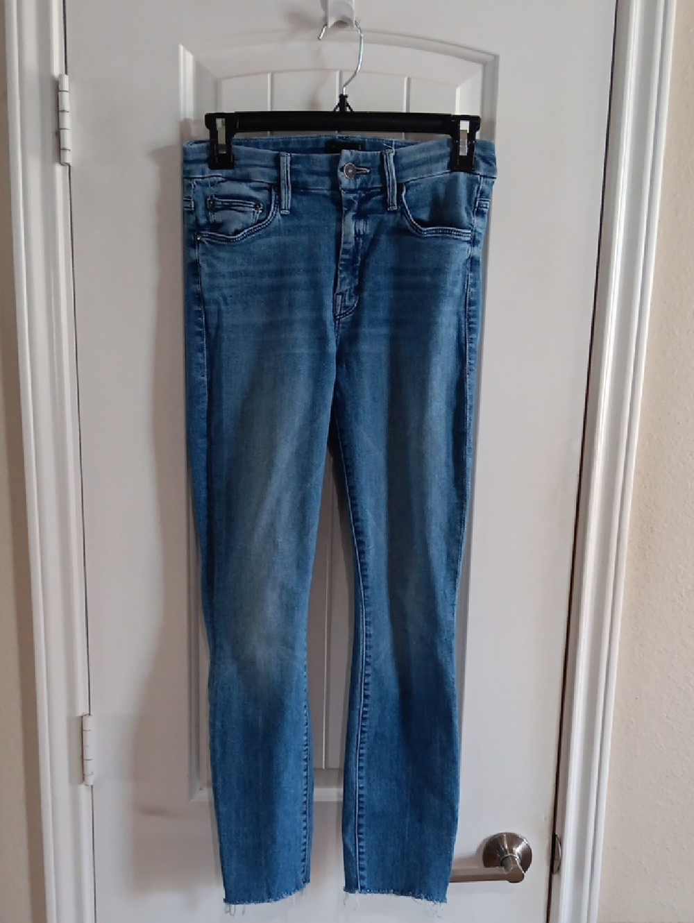 MOTHER The Looker Ankle Fray Jeans: We The Animals - 24 - 90s Vintage Inspired
